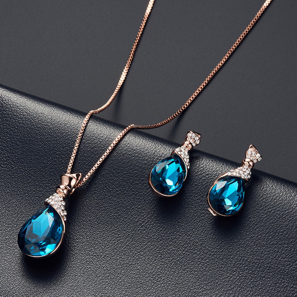 Hu Hu Hu Hu Hu Alat Bantu Pasang Kacamata♡ Set Kalung Anting Stud Liontin Berlian Imitasi Bentuk Tetesan Air Untuk Wanita