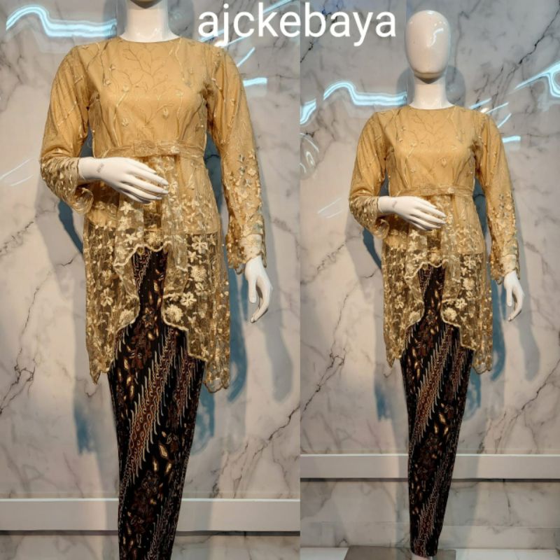 Kebaya Tille/ Andin Pita/Kebaya Modern/Kebaya Terbaru/Setelan Kebaya Tille/Kebaya Bali/ Set Kebaya