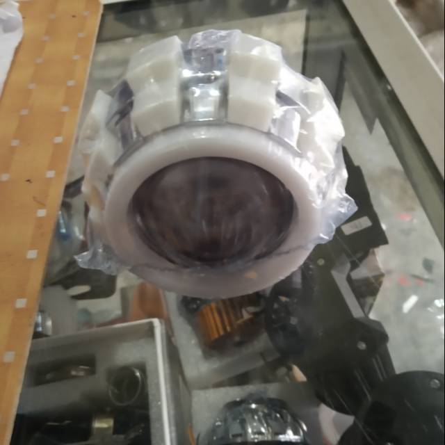 Lampu proji