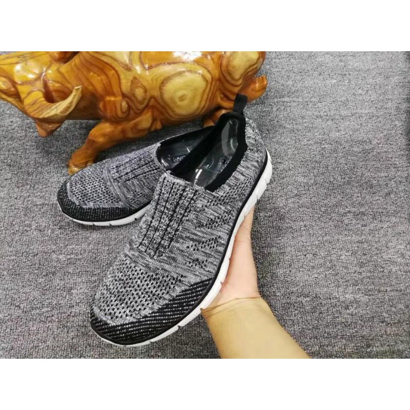 Sepatu Wanita SKECHERS EMPIRE GLITTER