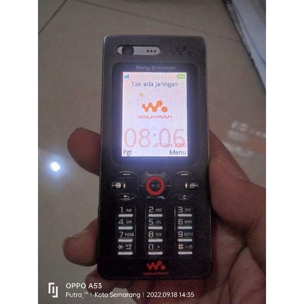 Sony Ericsson W880 i Original Mulus Jadul Langka Speaker Bass Joss Bahan Hidup Khas Walkman