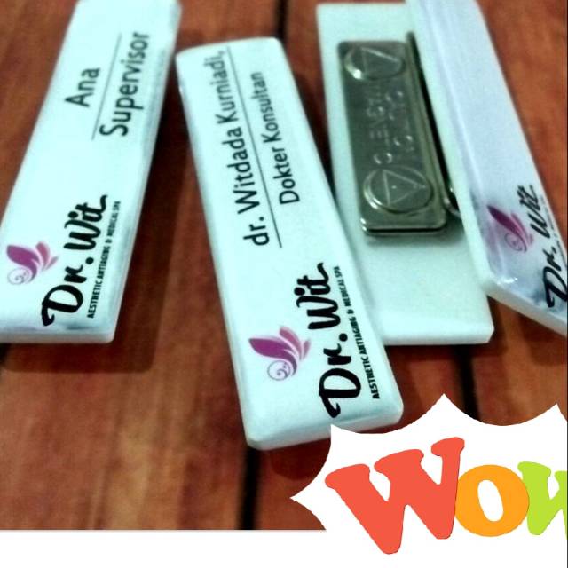 

Nametag resin akrilik magnet