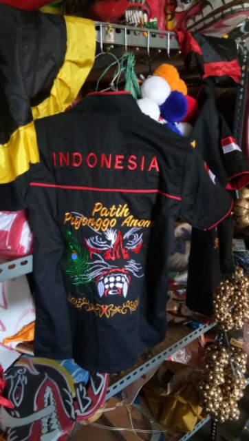 Baju bordir barongan