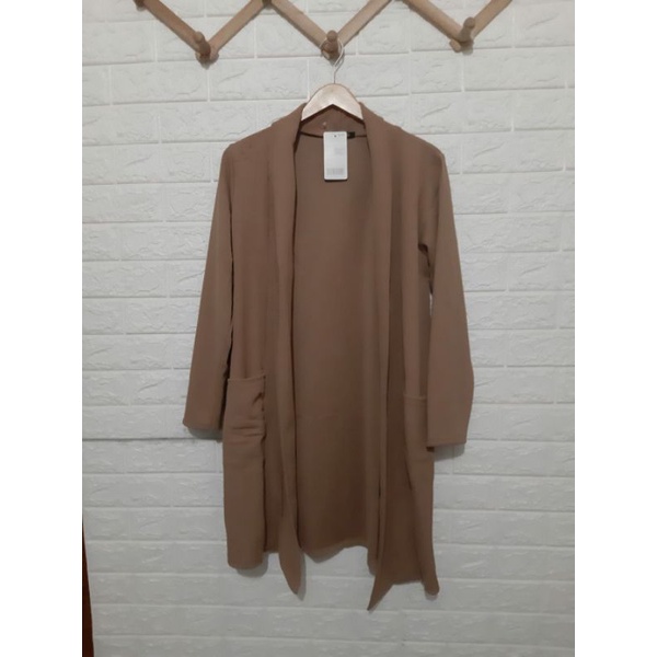 Cardigan By Caroline/import/long Cardigan