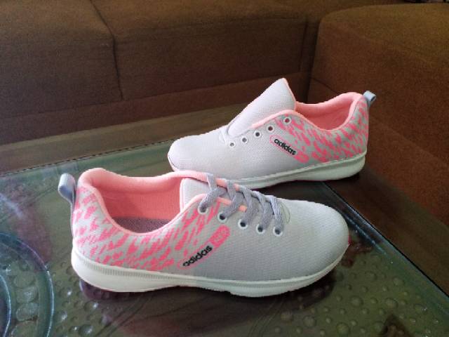 RESTOCK Sport Sneakers Shoes | Casual Sneakers Shoes | Sepatu Sneakers Wanita Korea Fashion | Sepatu Wanita Sneakers Kets Bertali Kasual HPD480