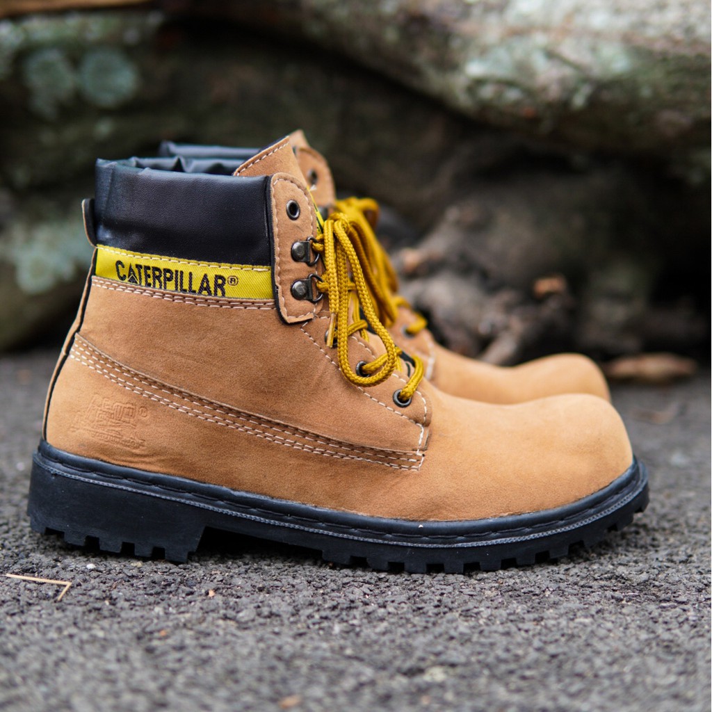 Sepatu Cowok Murah Caterpillar Sby Tan Boots Safety Suede Ujung Besi Kerja Lapangan Hiking Bots Pria