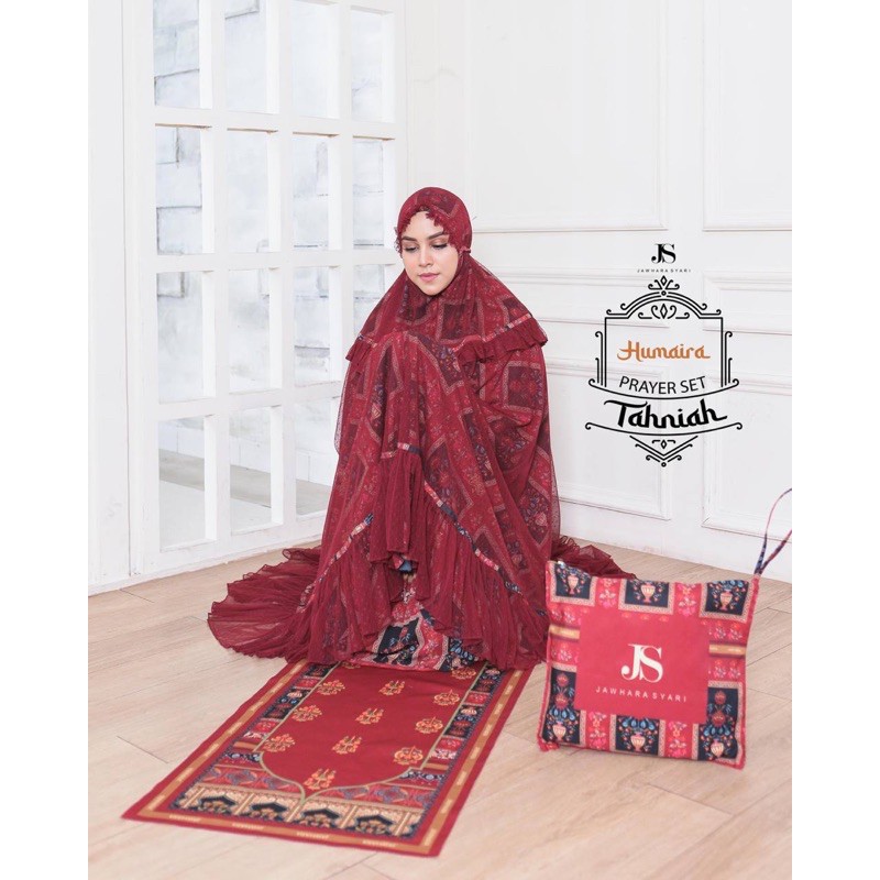 Humaira prayer set Tahniah by Jawhara Syari