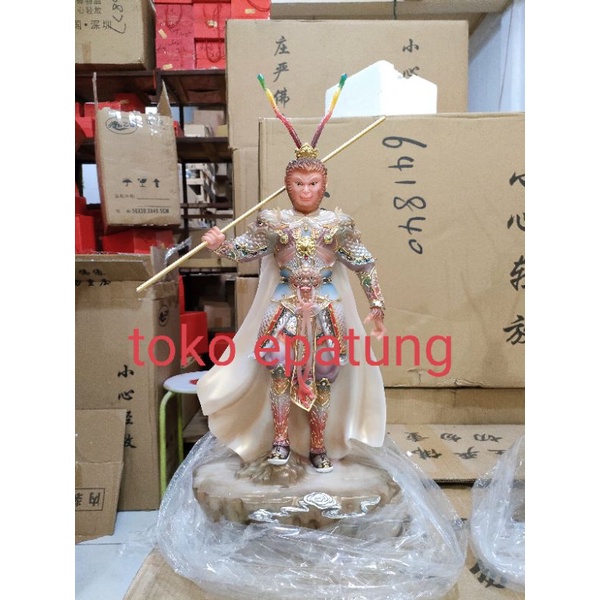 patung kera sakti / sun go kong / tai sing - 19 inch - mamer - giok -B