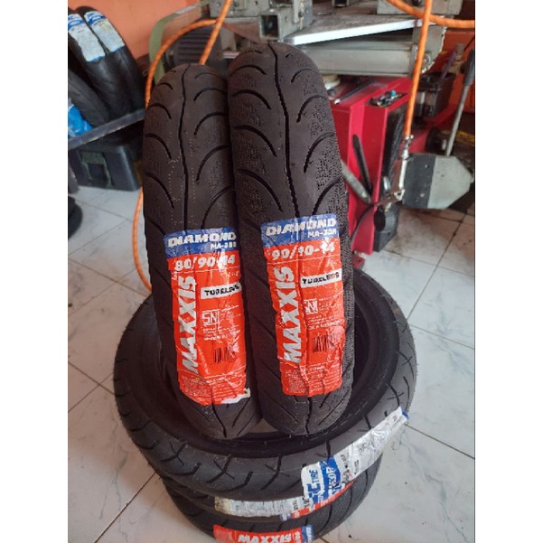 Promo paket ban maxxis diamond 90/90 & 80/90 ring 14