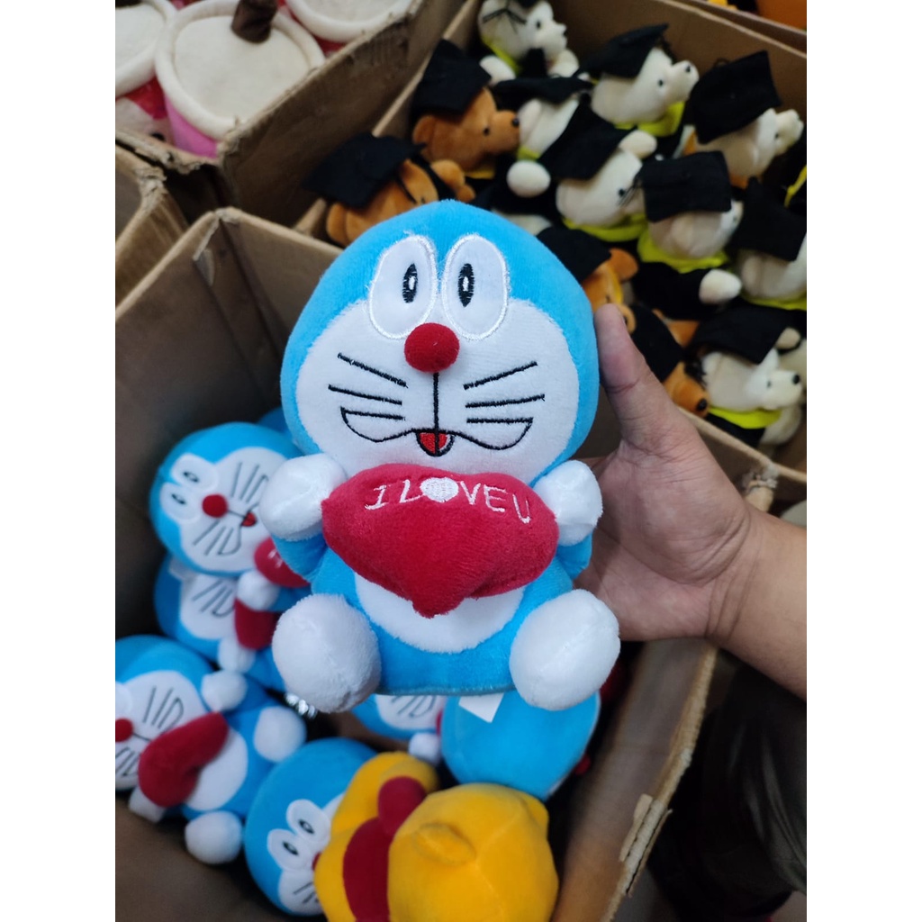 BONEKA DORAEMON UKURAN S DAN M