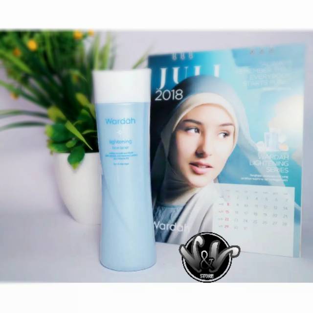 WARDAH LIGHTENING FACE TONER/ WARDAH/ FACE TONER/ TONER/ WARDAH TONER/ TONER WARDAH/ PERAWATAN