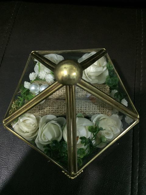 Ring Bearer Tempat Cincin Kaca Terarium