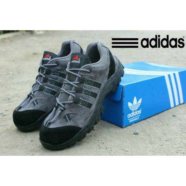 [COD] Sepatu Adidas pria Low - Sepatu boots pria safety Tracking Cordura boot Pendek Anti Slip 39-44