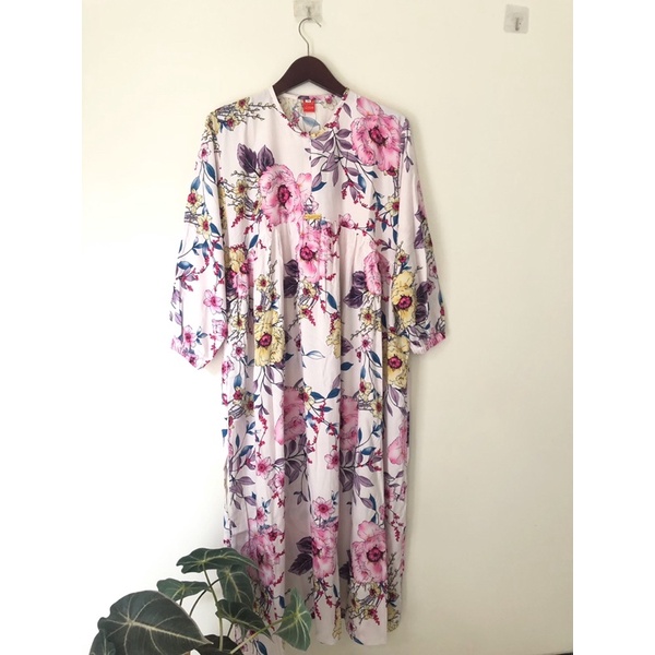 GAMIS SABRINA BAHAN RAYON VISCOS/GAMIS RAYON MOTIF BUNGAGAMIS RAYON BURKAT VIRAL KEKINIAN/GAMIS RAYON/DRESS KASUAL/DRESS LEBARAN MOTIF BUNG