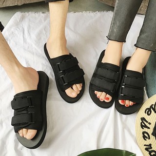 Vietnam sandal  fashion pria memakai versi Korea  dari 