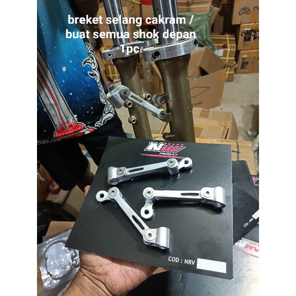 dudukan selang cakram/breket selang cakram UNIVERSAL pnp ke semua sekok depan/dudukan selang cakram shok depan (Panjang)