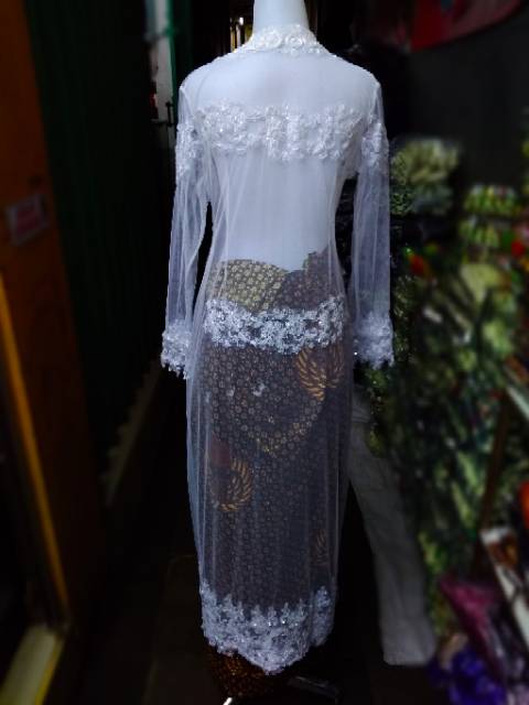 Kebaya akad