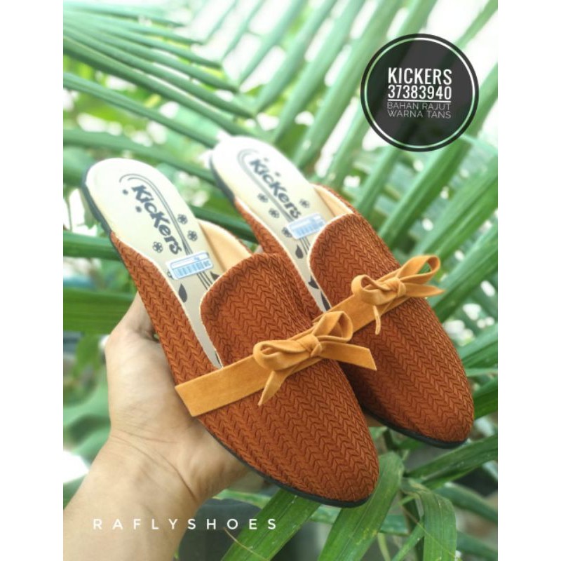 sendal slop wanita rajut kickers