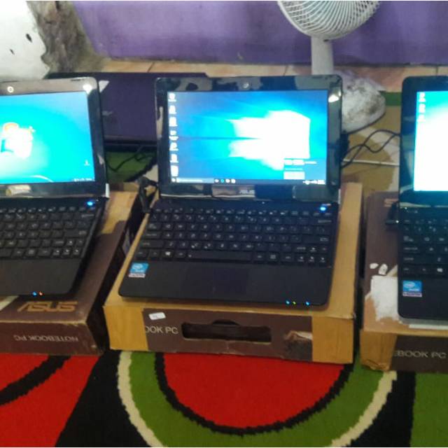 Netbook Asus 1015 fullset