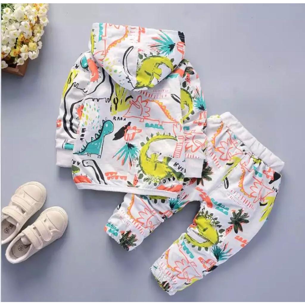 setelan jaket 3 in 1 bayi anak motif dino boy size 1-5 tahun bahan babyterry lembut/ setelan jaket 3 in 1 bayi anak dino laki laki/ setelan jaket 3 in 1 bayi anak laki laki/ setelan jaket 3 in 1 bayi anak cowo/ setelan jaket 3 in 1 bayi anak cewe