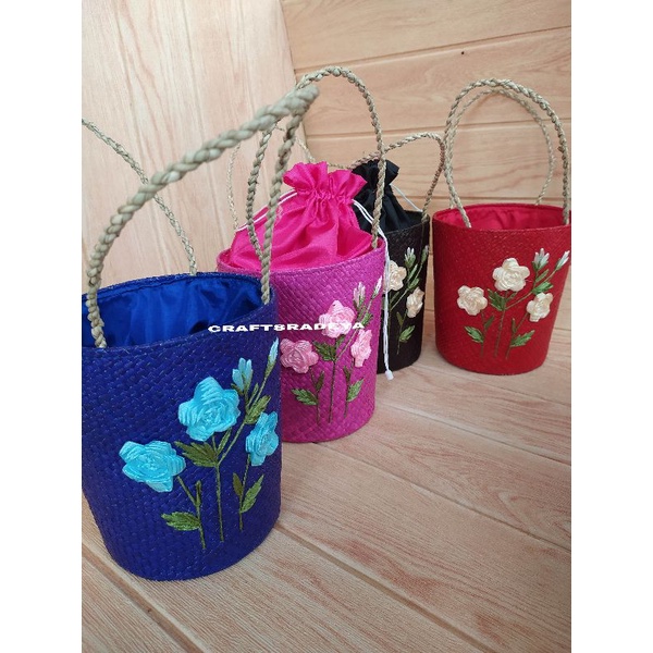 Tas Sulam tangan Anyaman / Hampers Toples Souvenir Pandan Premium Tutup Serut