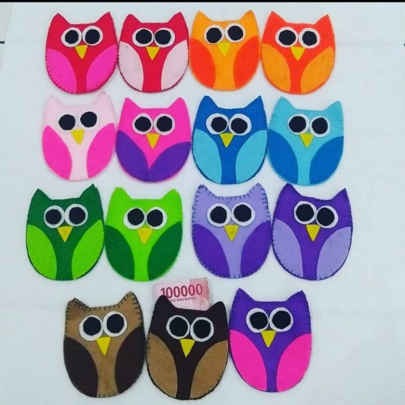 

Amplop Flanel Karakter Burung Hantu / Owl