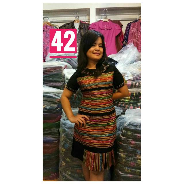 Dress Tenun Madam Rose