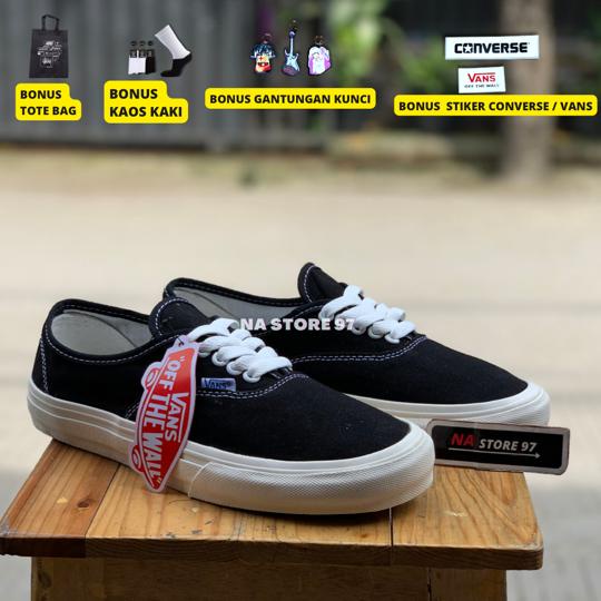 sepatu vans autentic vault black white premium quality Sneakers pria dan wanita