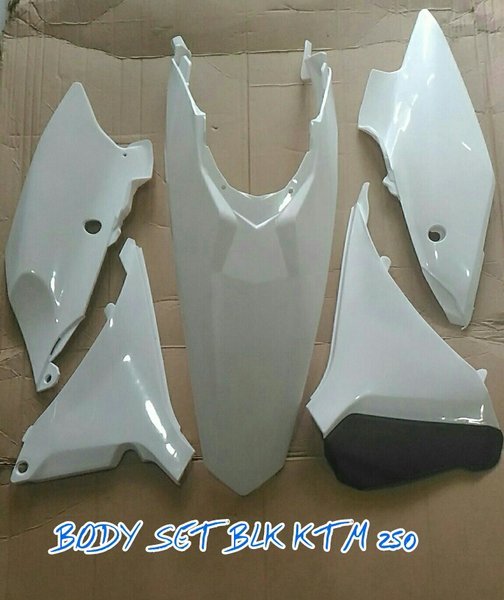 BODY KTM250 2014 2ITEM COVER BODY BOX ACCU SPAKBOR BELAKANG TRAIL SUPERMOTO MOTOCROSS KTM 250 SIXDAY