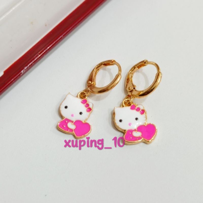 anting anak motif hello kitty