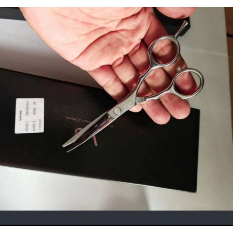 Gunting Rambut VG 5,5 inc original