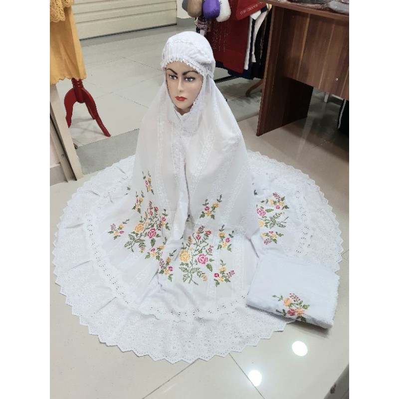 Mukena Katun Paris Motif Bordir Strimin