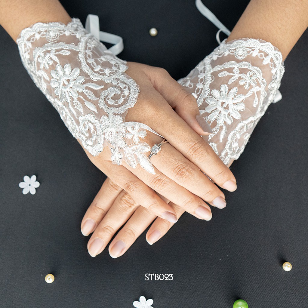 [MODEL BARU] WEDDING GLOVES LACE BROKEN WHITE SARUNG TANGAN BUNGA PENGANTIN STB023