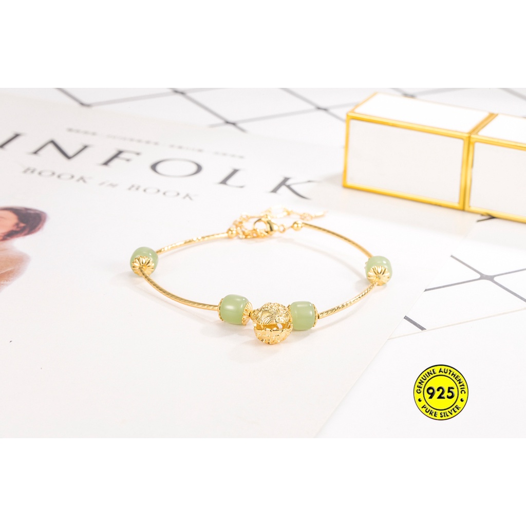 Gelang Tangan Rantai Emas 18K Adjustable Aksen Batu Giok Bulat Untuk Wanita