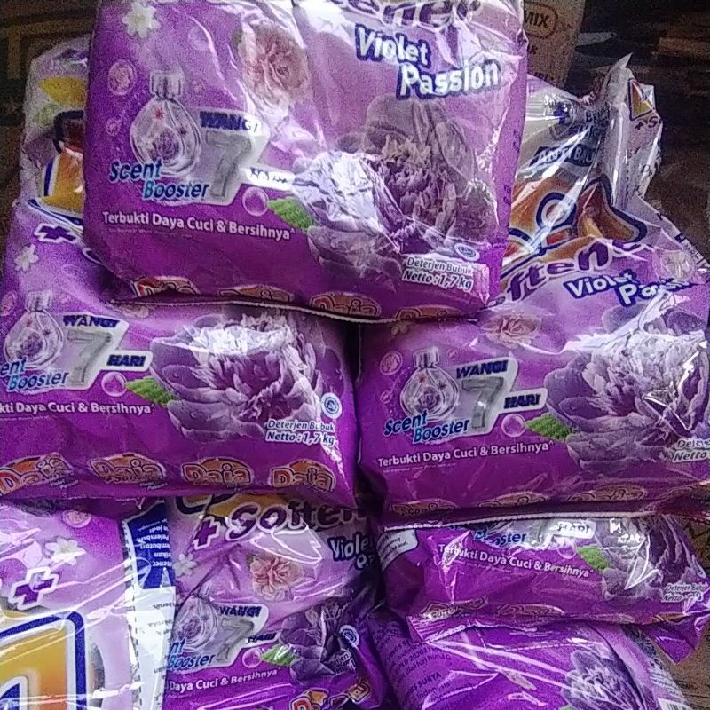 DAIA DETERJEN BUBUK 1,7 KG