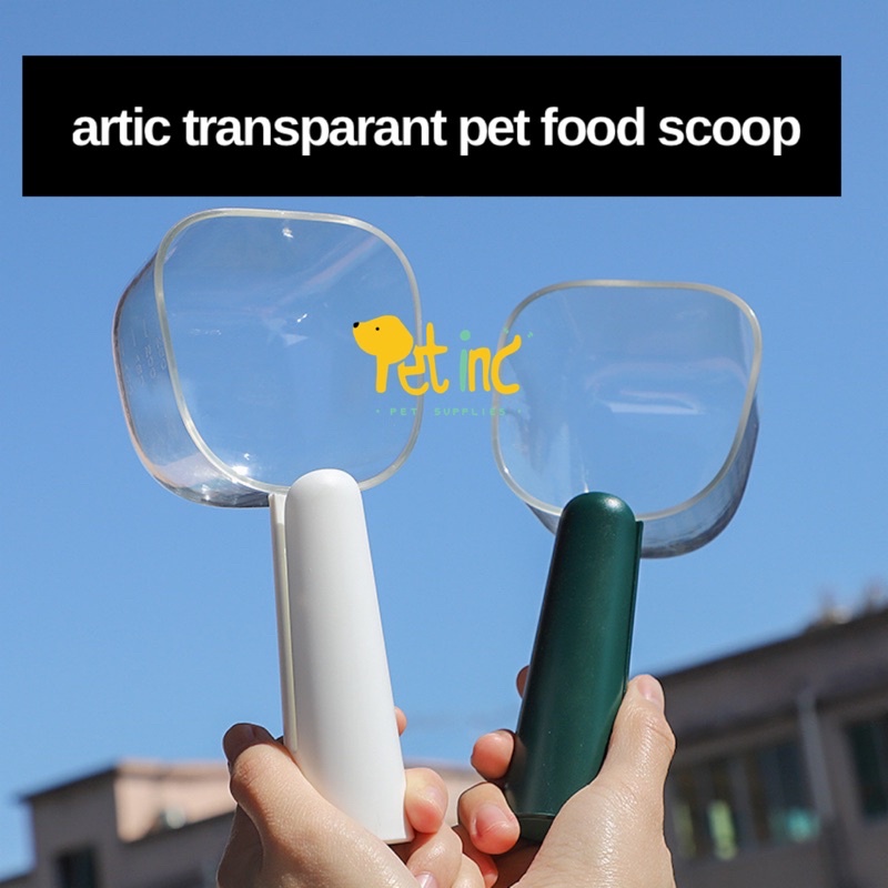 Artic transparant pet food scoop