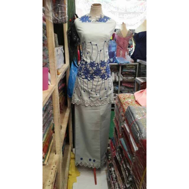 Kain bordir bukittinggi