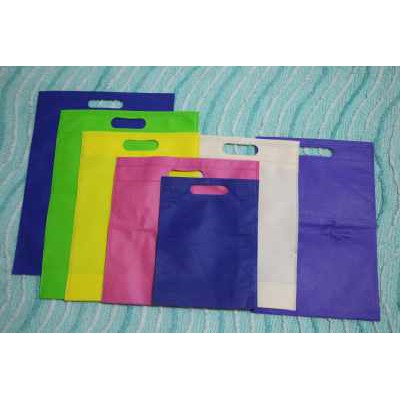 

Tas Goodiebag Spunbond Model D-Cut 25 x 35 cm