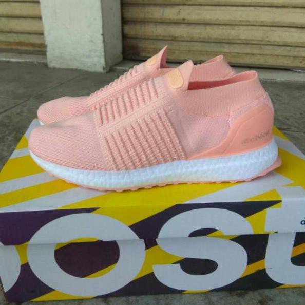 ADIDAS ULTRA BOOST LACELESS PINK SEPATU RUNNING ADIDAS SLIP ON WANITA SEPATU ULTRABOOST TERMURAH