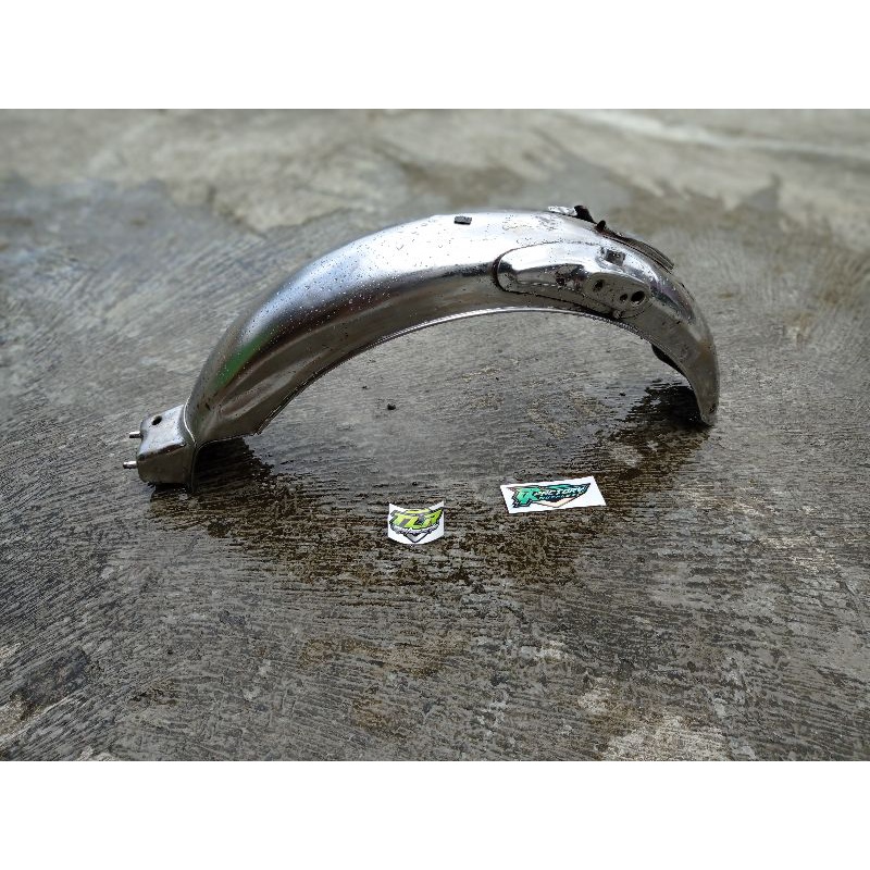 Slebor belakang cb 125 ori copotan motor