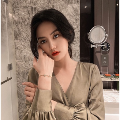 Perhiasan Gelang Wanita Bentuk Bintang Delapan Titik Untuk Natal-4