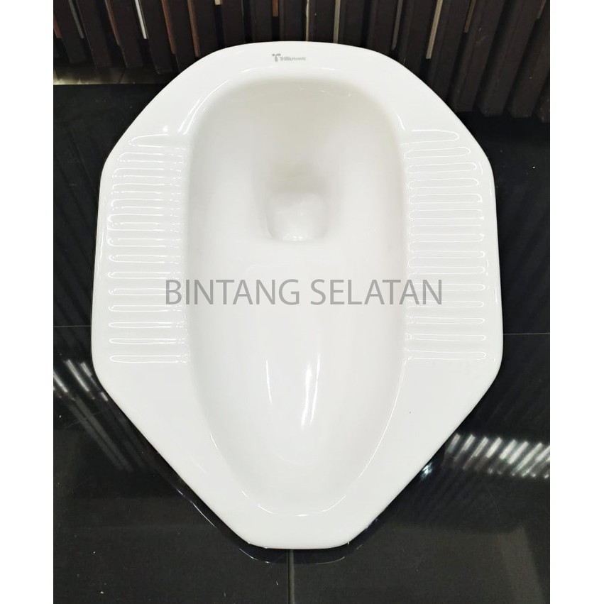 KLOSET JONGKOK TRILIUNWARE/ CLOSET SQUATING PAN EMERALD SERIES