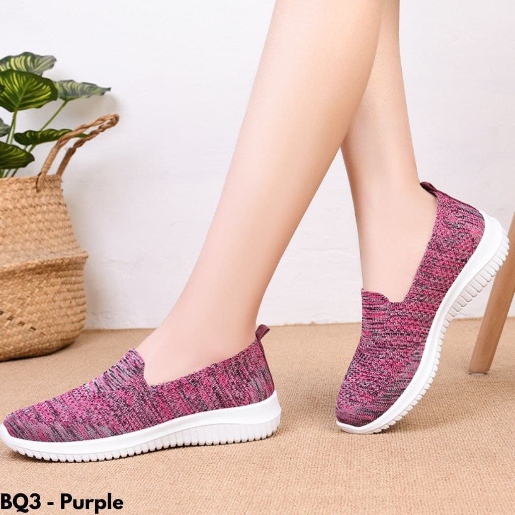 SEPATU WANITA KUALITAS IMPORT COCOK PAKAI KASUAL BAHAN KANVAS ELASTIS MODEL SNEAKERS SLIP ON BQ3