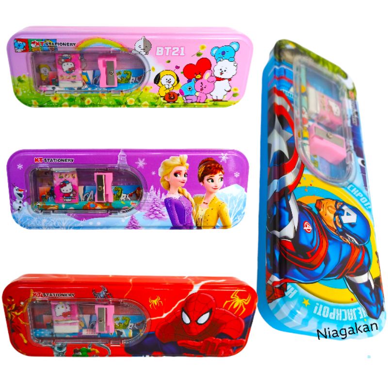 

Kotak Pensil Kaleng SET Fancy Karakter 6631 / Tempat Pensil Fancy Stationery Set