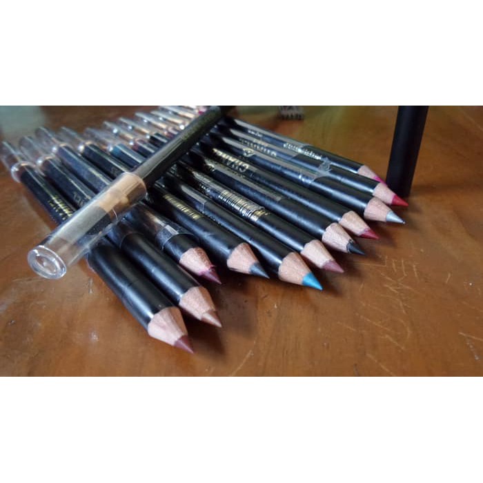 EYELINER WARNA CHANEL PENGHAPUS