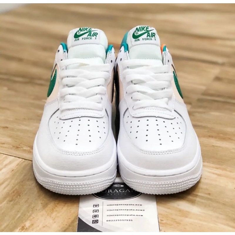 Nike Air Force 1 '07 LV8 EMB &quot;White/Malachite&quot;