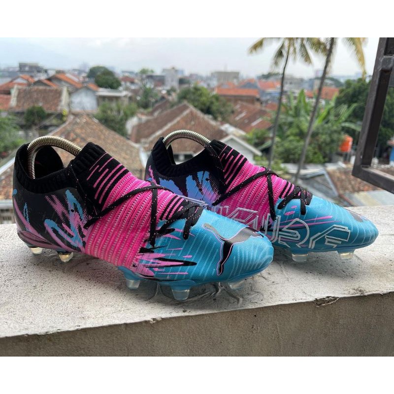 Sepatu Bola Puma Future Z Creativity Pack
