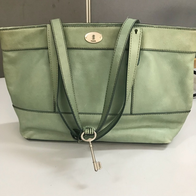 Preloved tas fossil hunter shopper