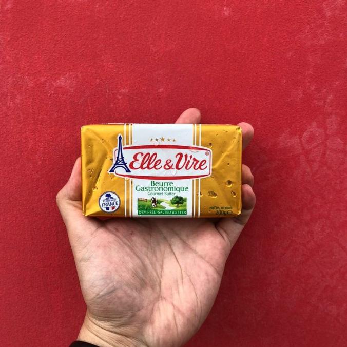

(BISA COD) Butter Salted | Mentega Asin Elle & Vire FREE ONGKIR Kode 3