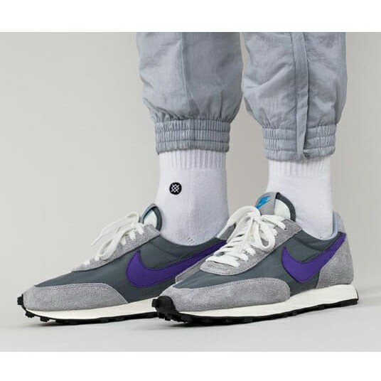 nike daybreak cool grey